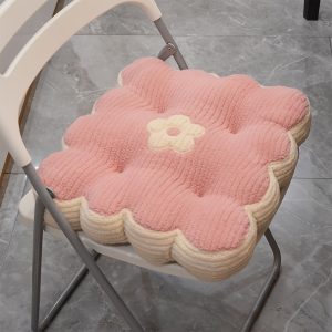 Flower Shaped Throw Pillow, Daisy Pillow, 15.7" Yellow Flower Pillow Cute Decorative Seat Cushion Flower Plush Pillows For Bed Floor Couch Chair